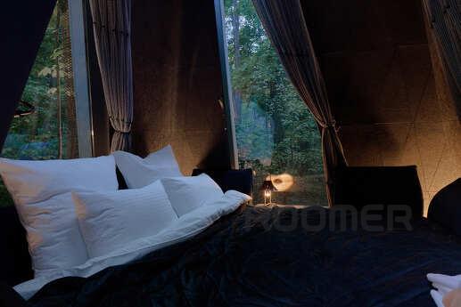 Cabin “Nich” | Junior Suite for Two
The “Nich” cabin offers 