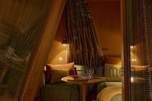 The little cabin “Autumn” at the Namety glamping room has 34