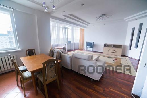 Rent 2-bedroom apartment in the heart of the Left Bank of As
