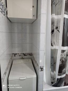 Rent one-room cozy apartment, Dnipro (Dnipropetrovsk) - apartment by the day