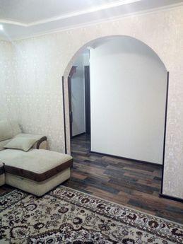 Super luxury in the center of Karaganda, Karaganda - apartment by the day