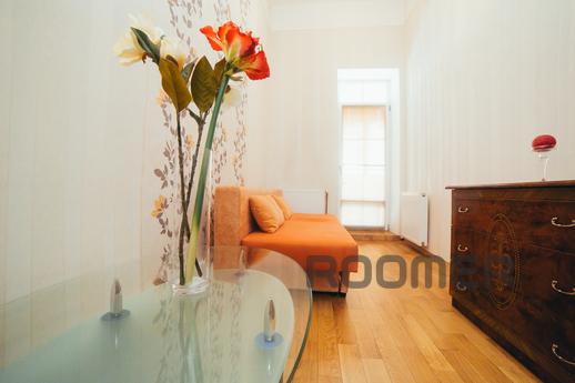 4 komnatnaya VIP-apartment, Lviv - apartment by the day