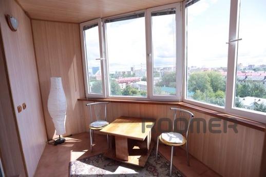 Spacious 1 bedroom apartment, Tyumen - apartment by the day