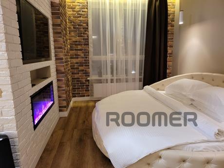 Jacuzzi, sauna, round bed, fireplace., Krasnoyarsk - apartment by the day