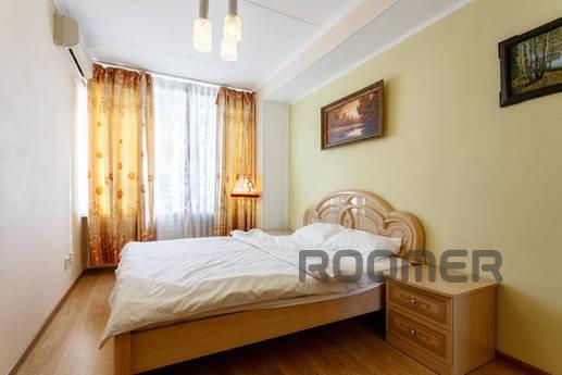 Excellent apartment with views, Moscow - apartment by the day