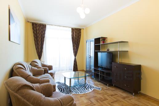 Excellent apartment in the heart, Moscow - apartment by the day