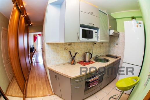 Cozy 1-ka close to the metro. Free Wi-Fi, Novosibirsk - apartment by the day