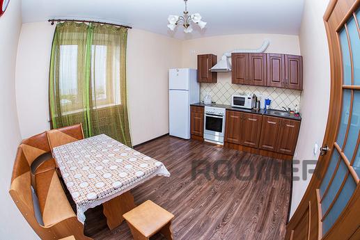 Cozy close to the metro. 73 sq.m. Wi-Fi, Novosibirsk - apartment by the day