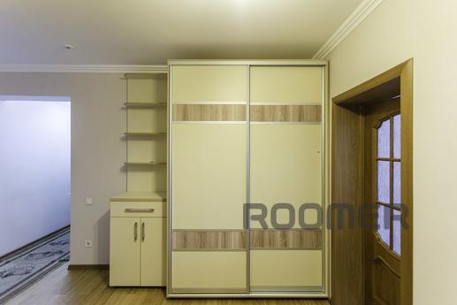 2-bedroom apartment, Balzac 8D, Almaty - apartment by the day