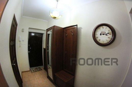 2-х комнатная квартира, Самал-1, д.38, Алматы - квартира посуточно