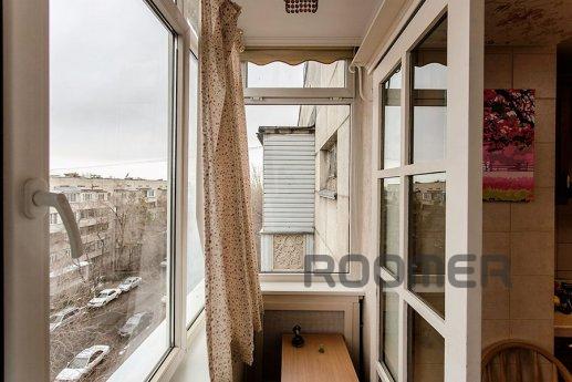 3-room apartment, Dostyk 117B, Almaty - apartment by the day