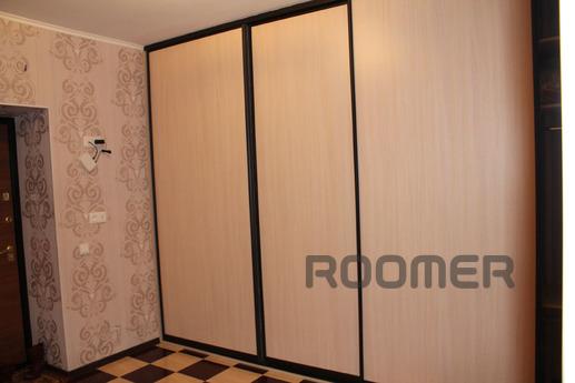 One-bedroom apartment in the center, Tyumen - apartment by the day