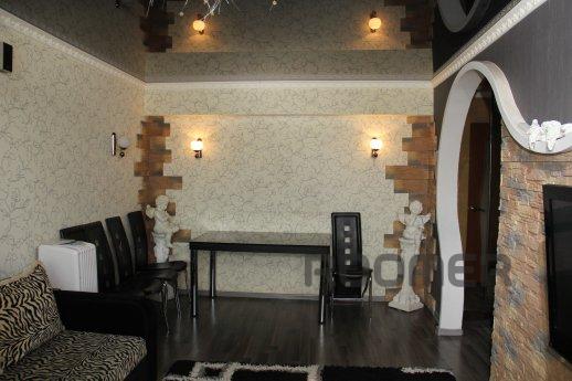 Nice 2 bedroom apartment in the center, Karaganda - apartment by the day