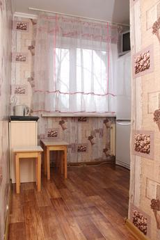 1-bedroom apartment suite, Karaganda - apartment by the day