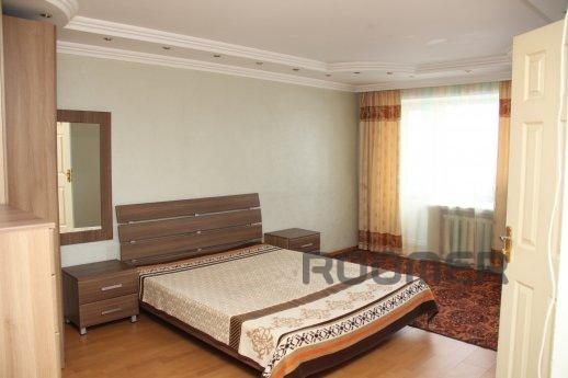 Cozy 1-bedroom apartment apartment posutochno.V large bed, h