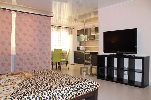 One bedroom apartment in the center, Tyumen - apartment by the day