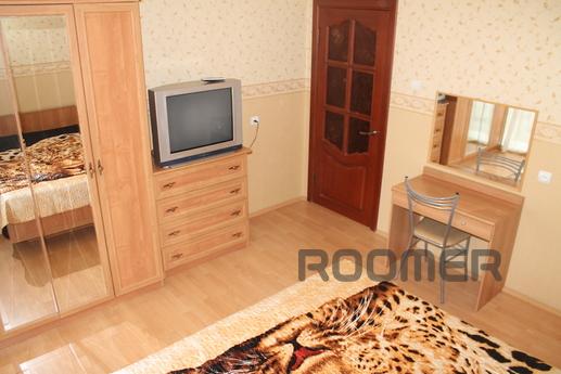 One-bedroom apartment in the center, Tyumen - apartment by the day