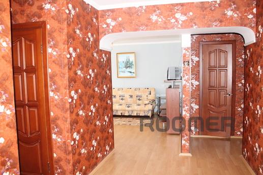 One-bedroom apartment in the center, Tyumen - apartment by the day