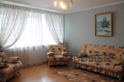 One-bedroom apartment in the center, Tyumen - apartment by the day