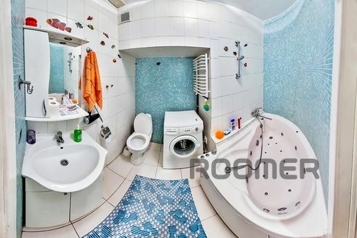 25 Valova Str (center,Rynok Sq. 250m), Lviv - apartment by the day