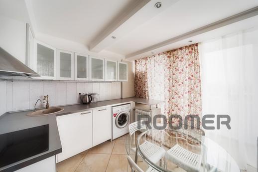 Luxury apartment near the metro, Moscow - apartment by the day