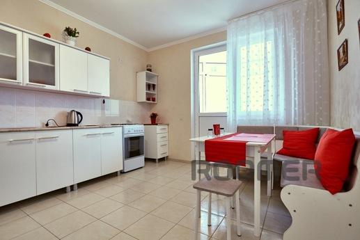 Modern 1-bedroom apartment, Krasnodar - apartment by the day
