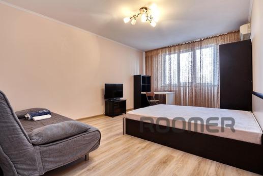 Cozy 1-bedroom apartment, Krasnodar - apartment by the day