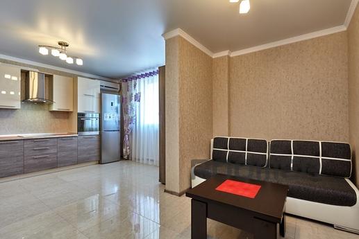 Cozy 2 bedroom apartment, Krasnodar - apartment by the day