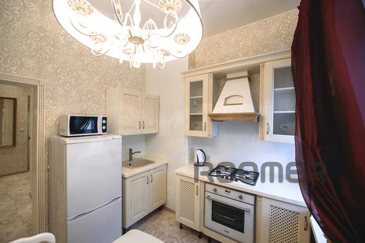 Rent for days and hours in  center, Kazan - apartment by the day