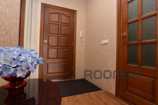 Studio apartment COMFORT, Yekaterinburg - apartment by the day
