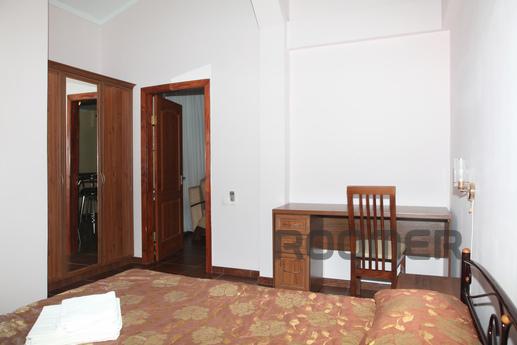 Hotel 'Anna', Yalta - apartment by the day
