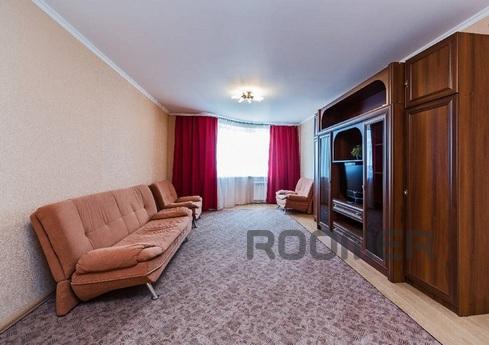 Spacious 3 bedroom apartment for rent, Krasnogorsk - apartment by the day