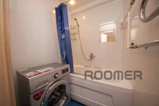 2 bedroom apartment on Gorky 36, Krasnoyarsk - apartment by the day