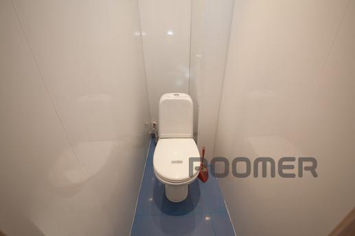 2 bedroom apartment on Gorky 36, Krasnoyarsk - apartment by the day