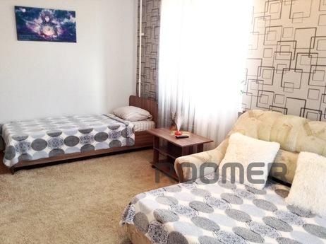 3-bedroom luxury apartment for rent, Magnitogorsk - apartment by the day
