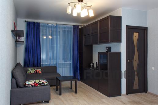 Clean and cozy apartment for rent on-day. Ideal for business