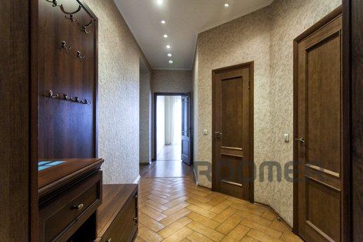 Apartment Domant Lenin Square, Novosibirsk - apartment by the day
