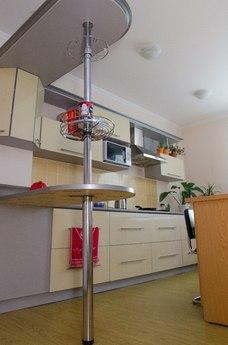 Hostel Monroe, Simferopol - apartment by the day