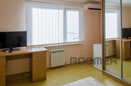 Hostel Monroe, Simferopol - apartment by the day