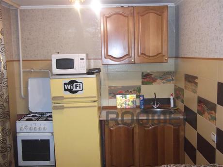 one-bedroom apartment at a reduced price, Krasnoyarsk - apartment by the day