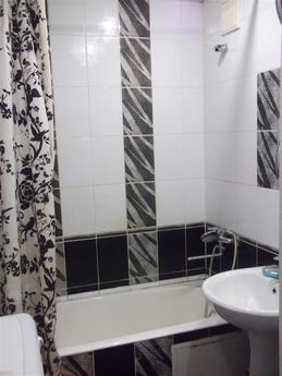 one-bedroom apartment at a reduced price, Krasnoyarsk - apartment by the day