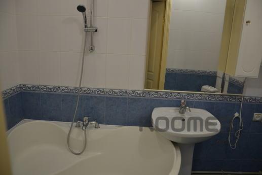 Сдам 3 комнатную квартиру 1/4 дома, Саки - квартира посуточно