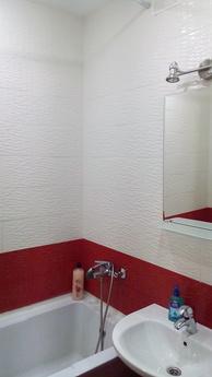 Cool apartment near Auchan, Tyumen - apartment by the day