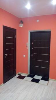 Cool apartment near Auchan, Tyumen - apartment by the day