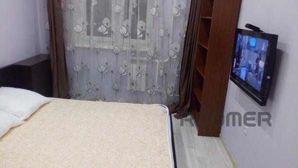 Cool apartment near Auchan, Tyumen - apartment by the day