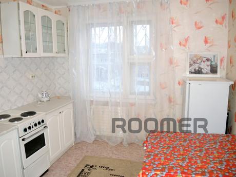 Cozy apartment, Bratsk - apartment by the day