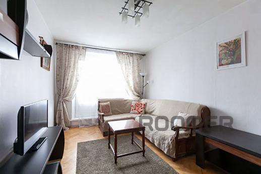 Comfortable 3-bedroom apartment, Novosibirsk - apartment by the day