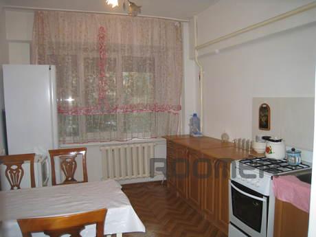 3 bedroom Dostyk-Satpayev 10,000 tenge, Almaty - apartment by the day