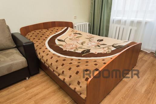 Marin Dom na Kraulya 4, Yekaterinburg - apartment by the day