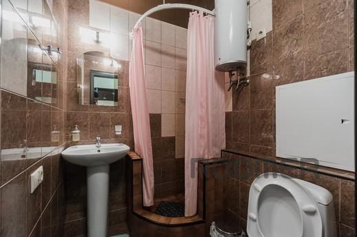 Marin Dom na Sacco and Vanzetti, 54, Yekaterinburg - apartment by the day
